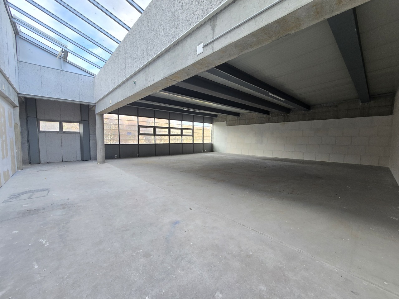 158m² atelier