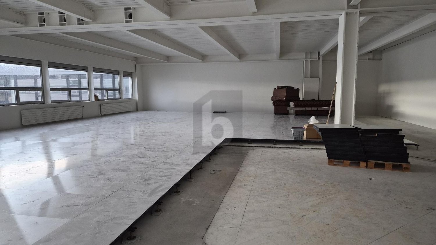 ufficio di 246m²