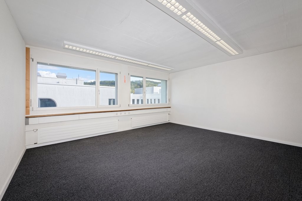 160m² office