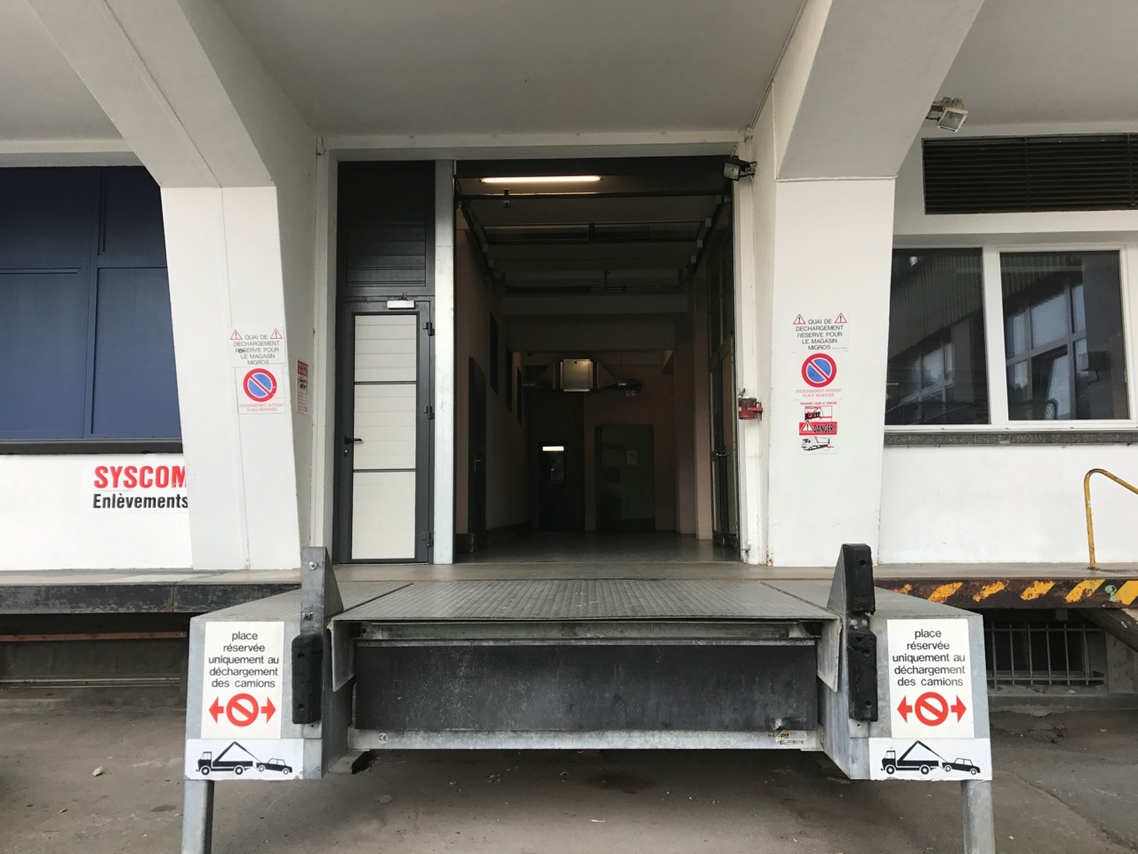 54m² commerciale