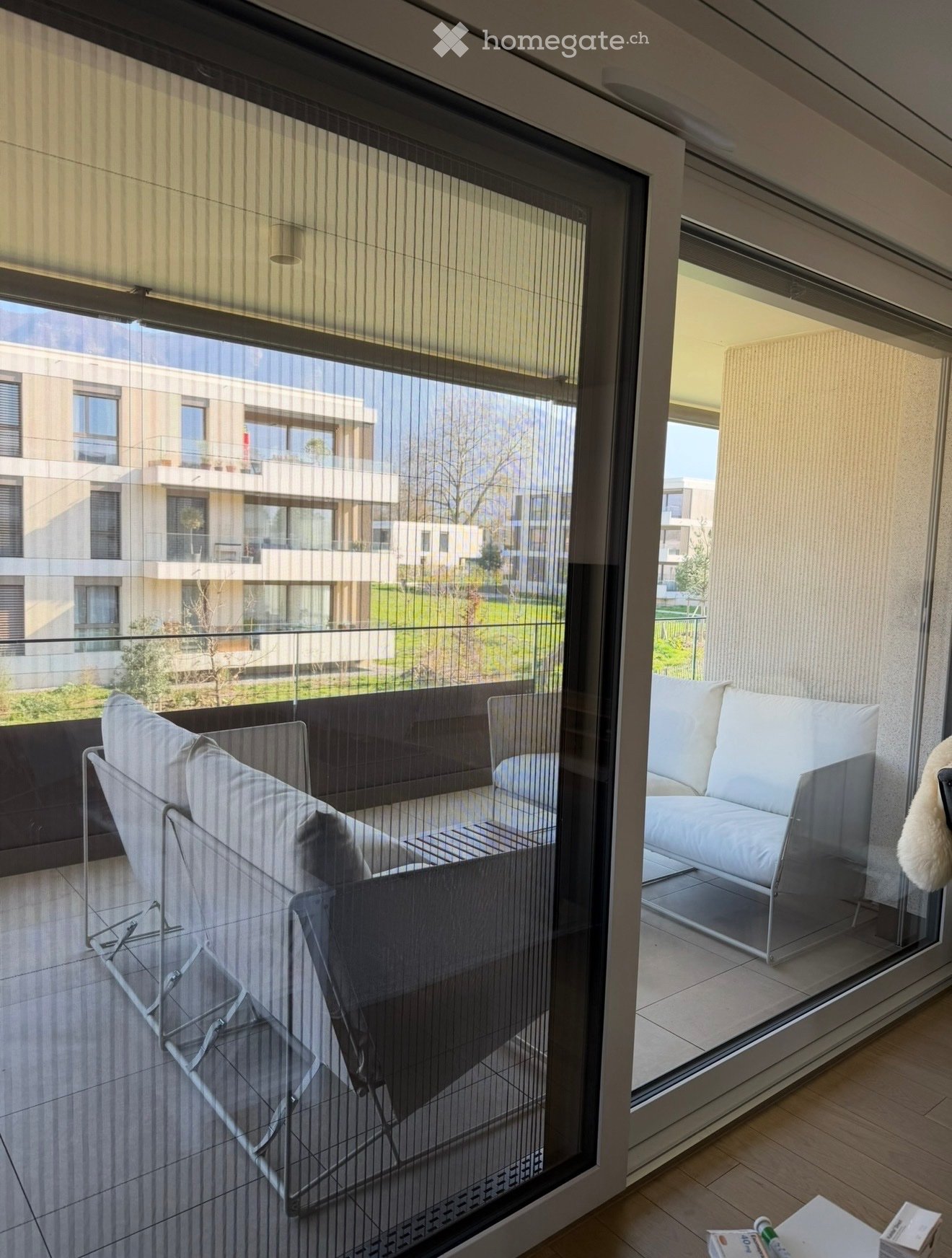 5 rooms apartment