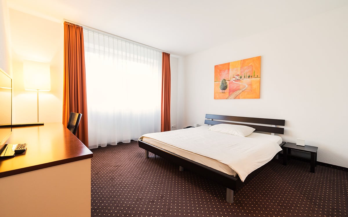 1 room furnished flat