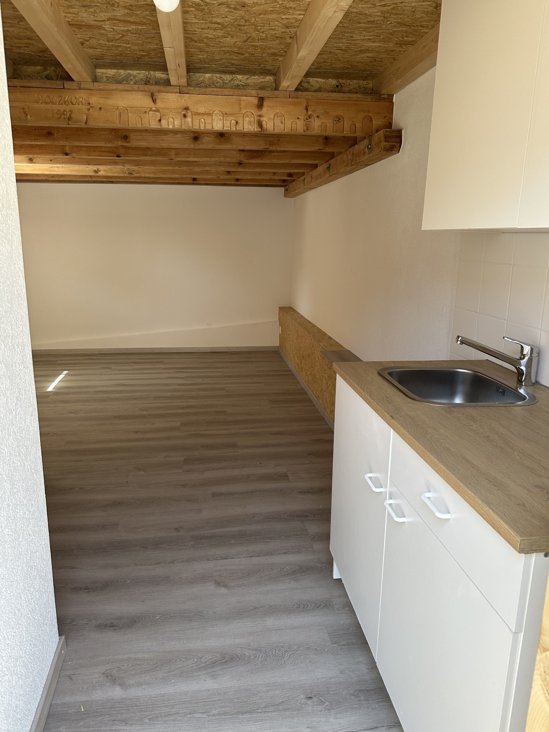 40-40m² commercial