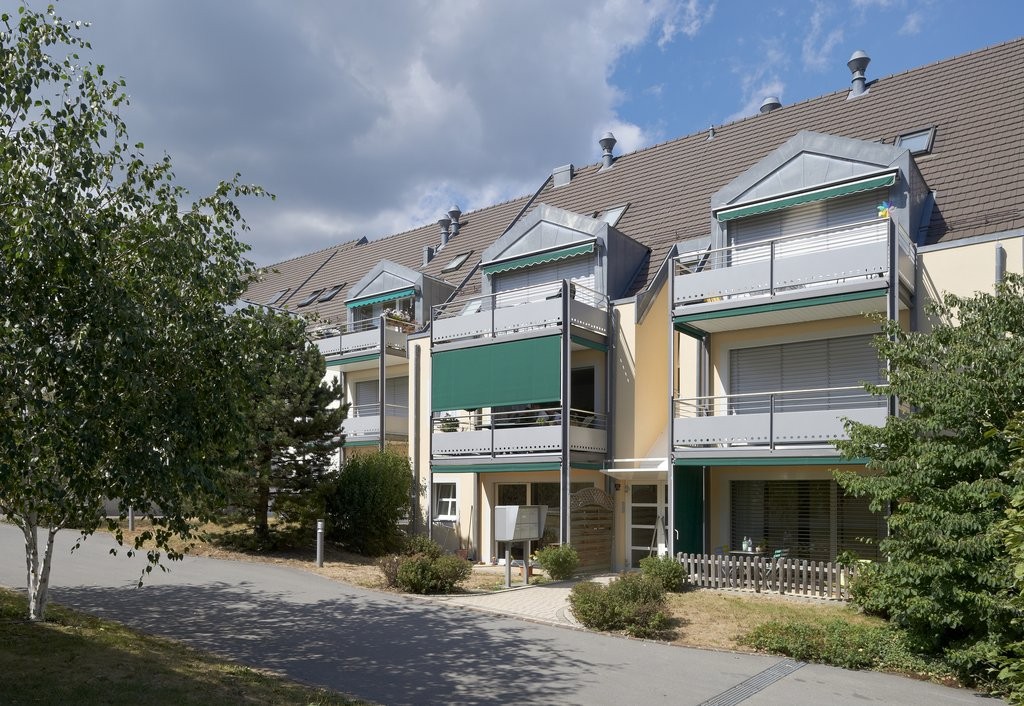 86m² office