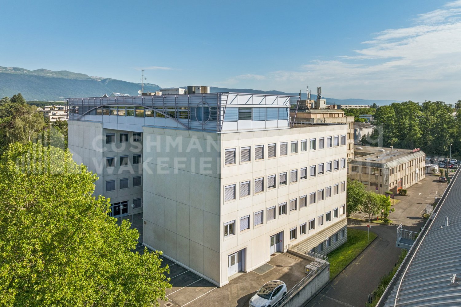461m² commerciale