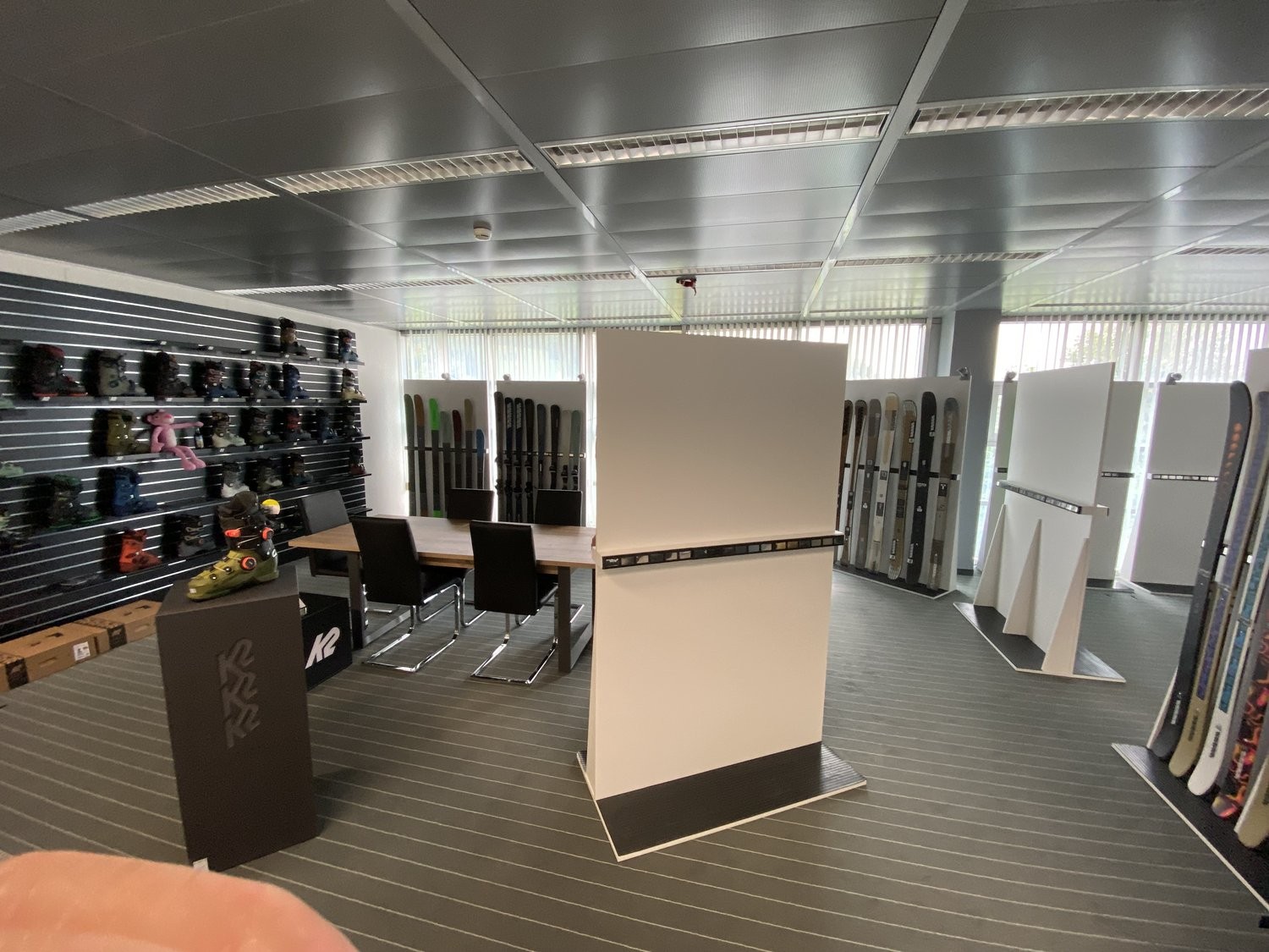 267m² office