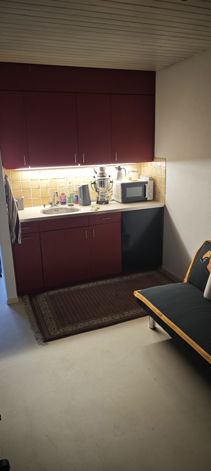 21m² commercial