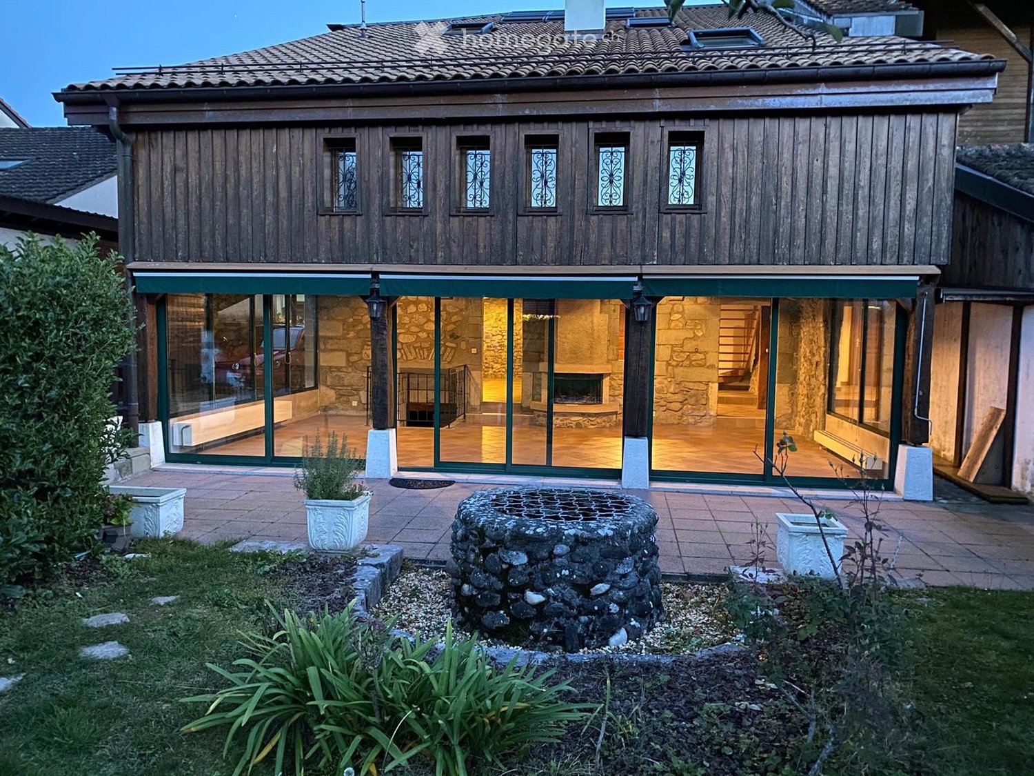 6-Zimmer-Wohnung