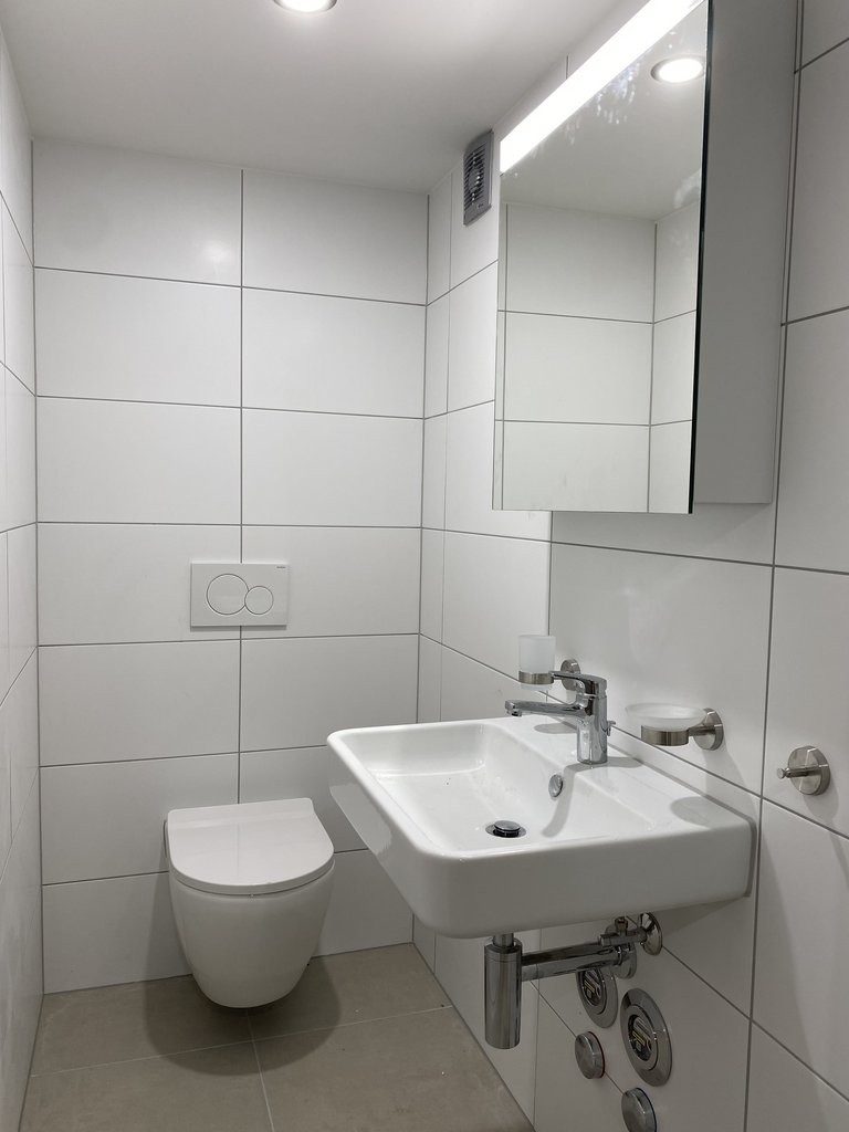 25m² commercial