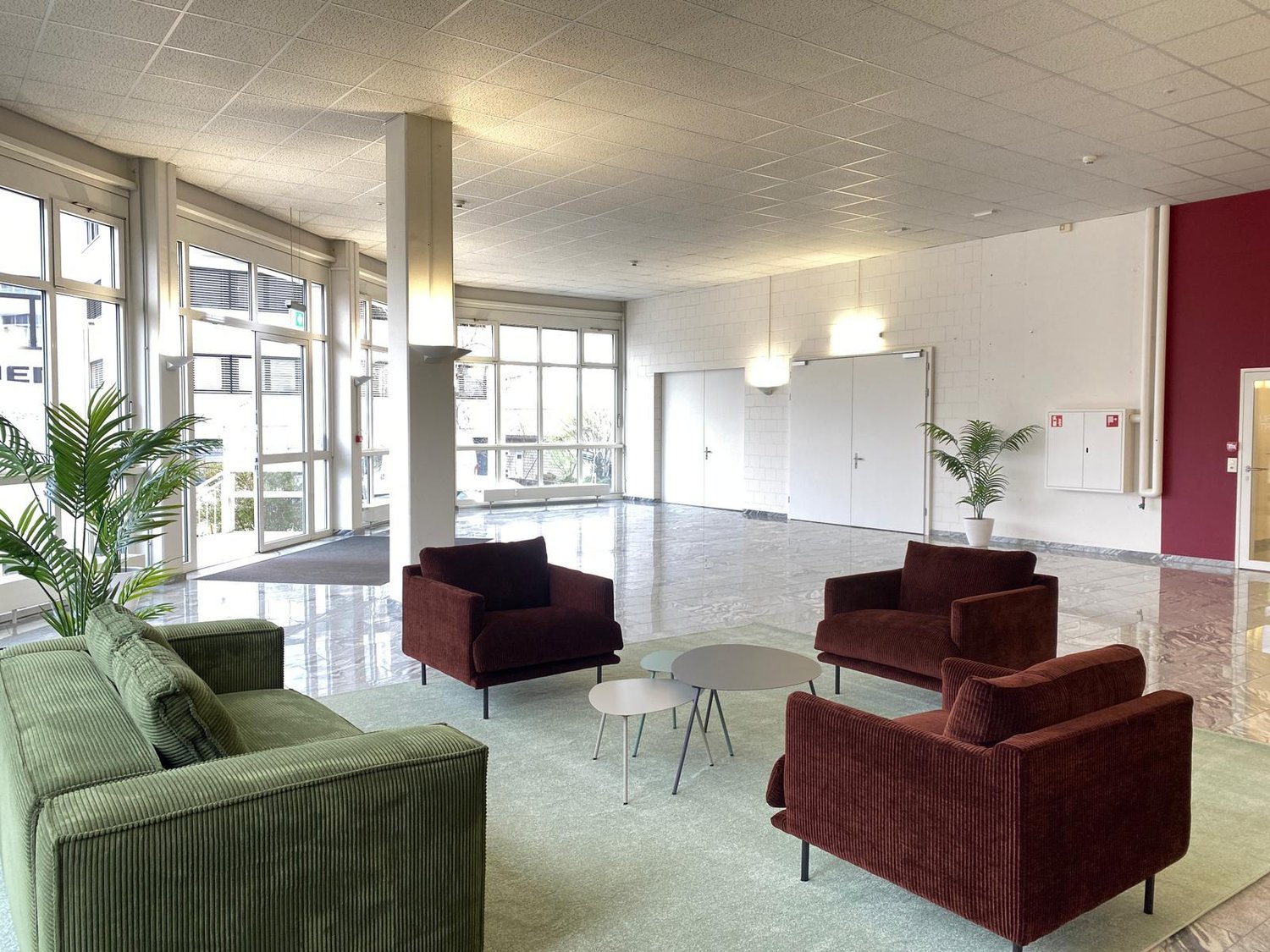 661m² commercial
