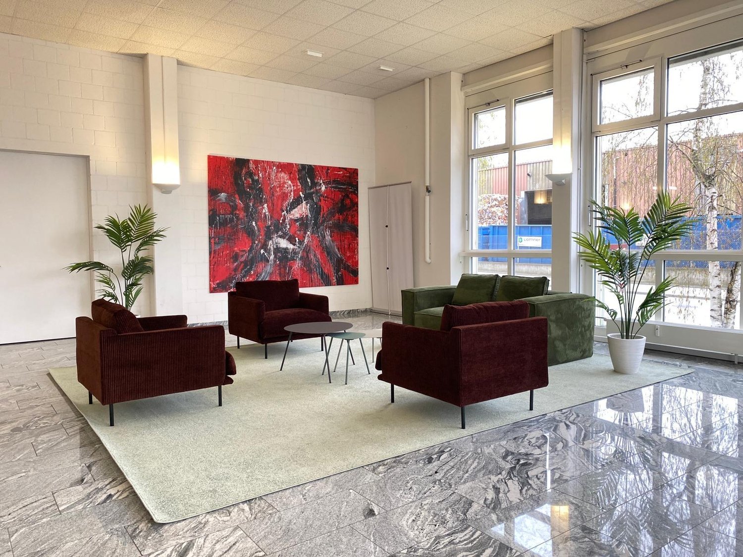 661m² commercial