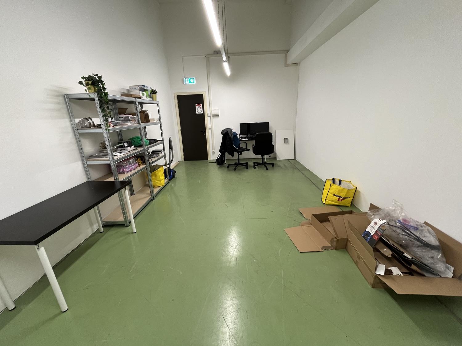 37m² commercial