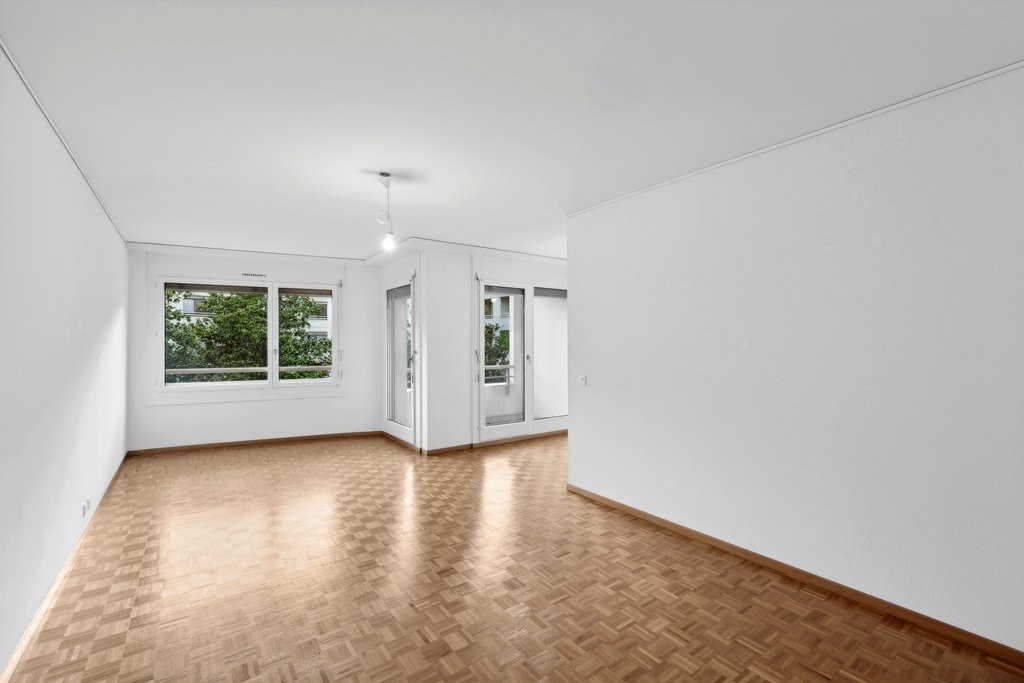 5 rooms apartment