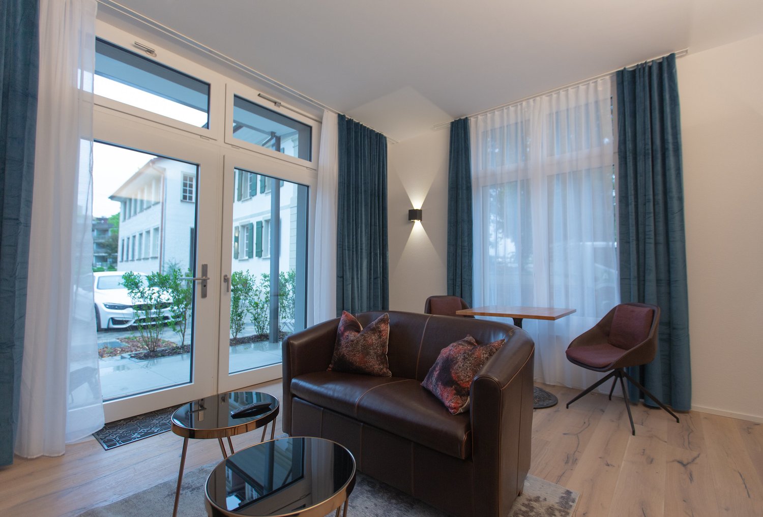 2 rooms furnished flat