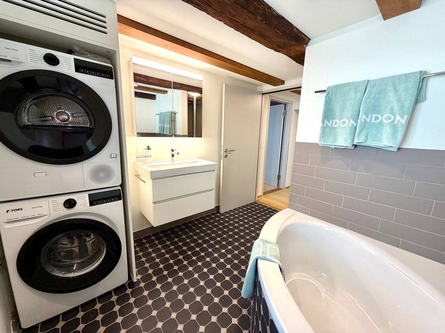 3 ½ Zimmer möblierte Wohnung