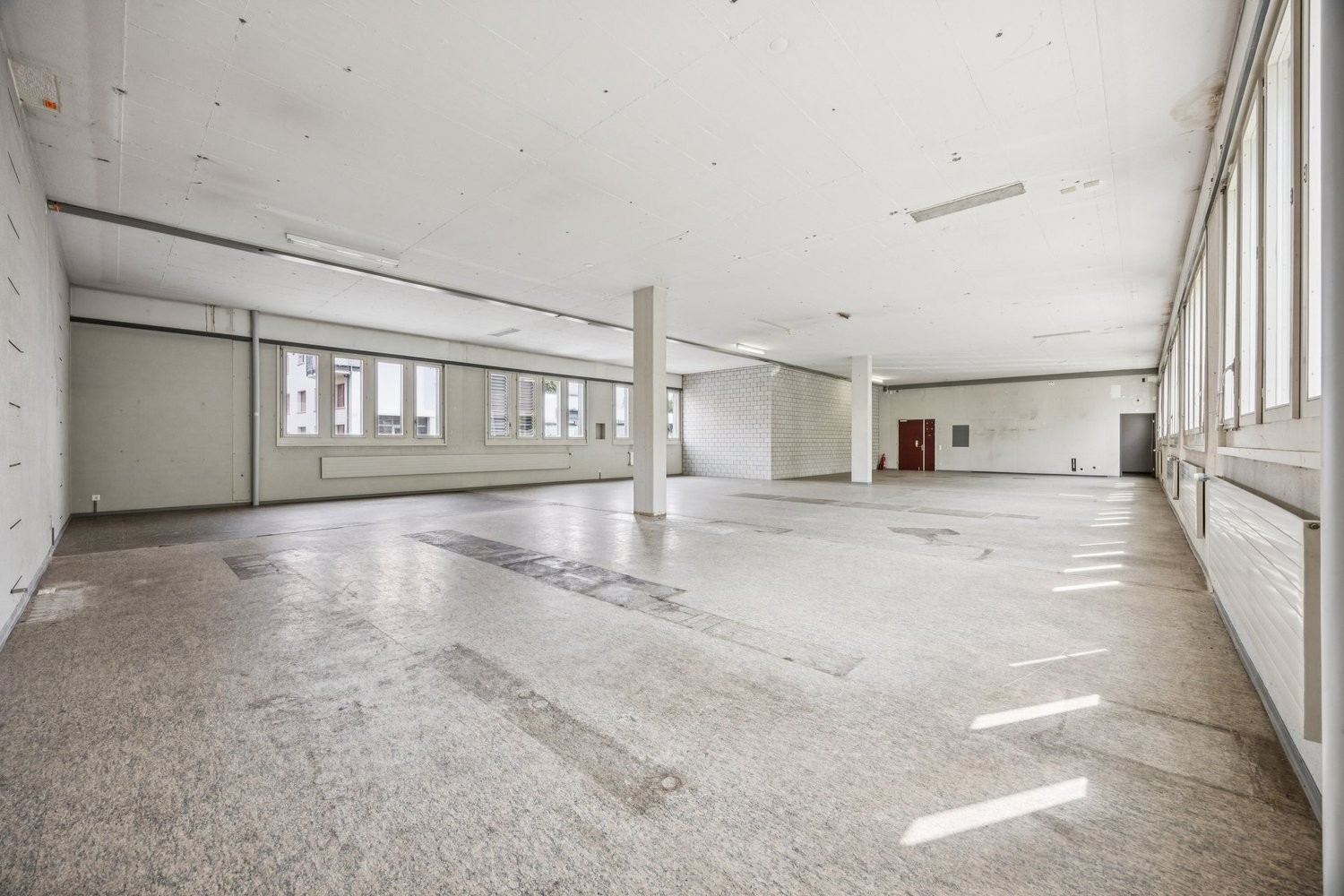 267m² commerciale
