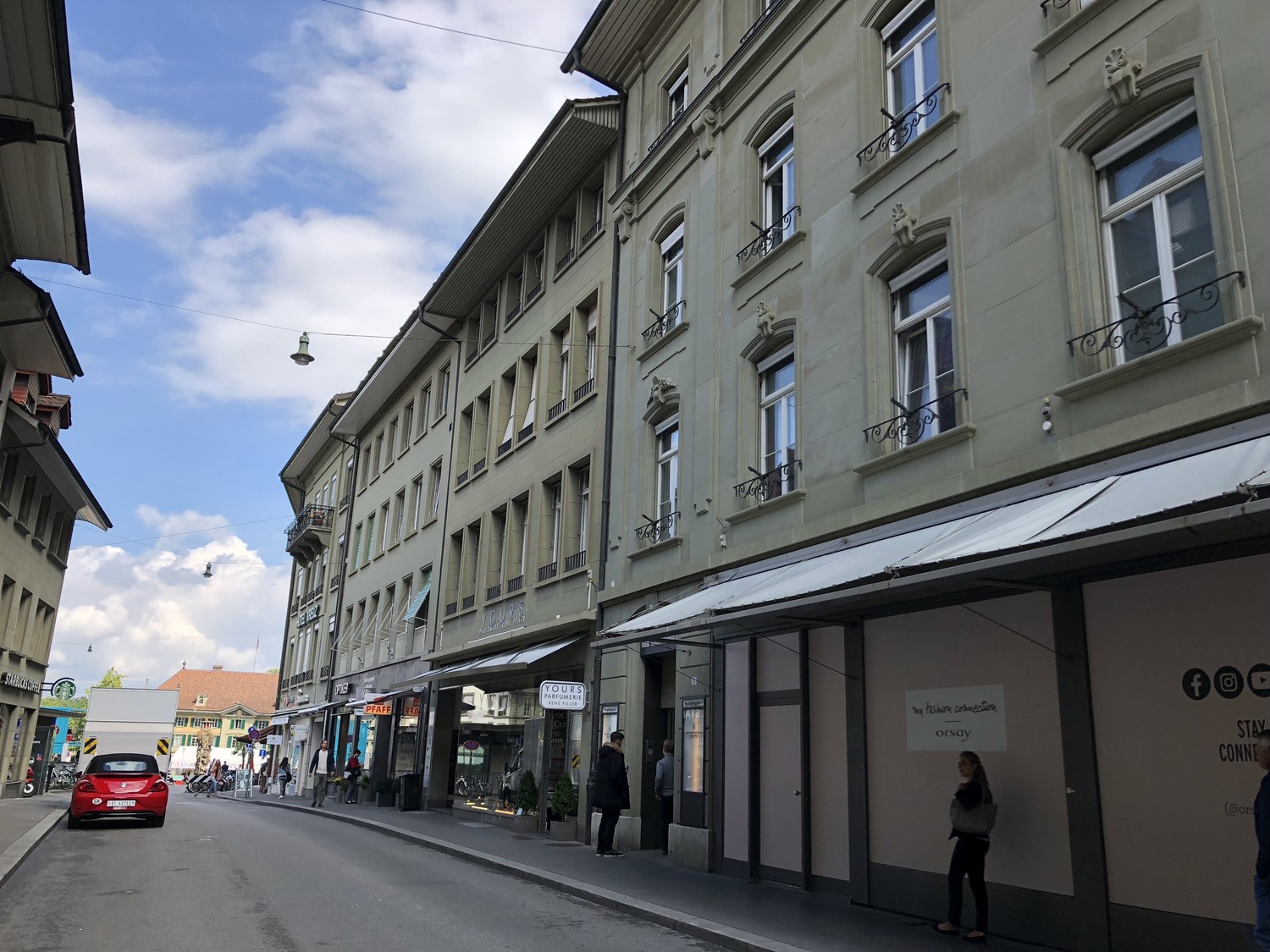 161m² office