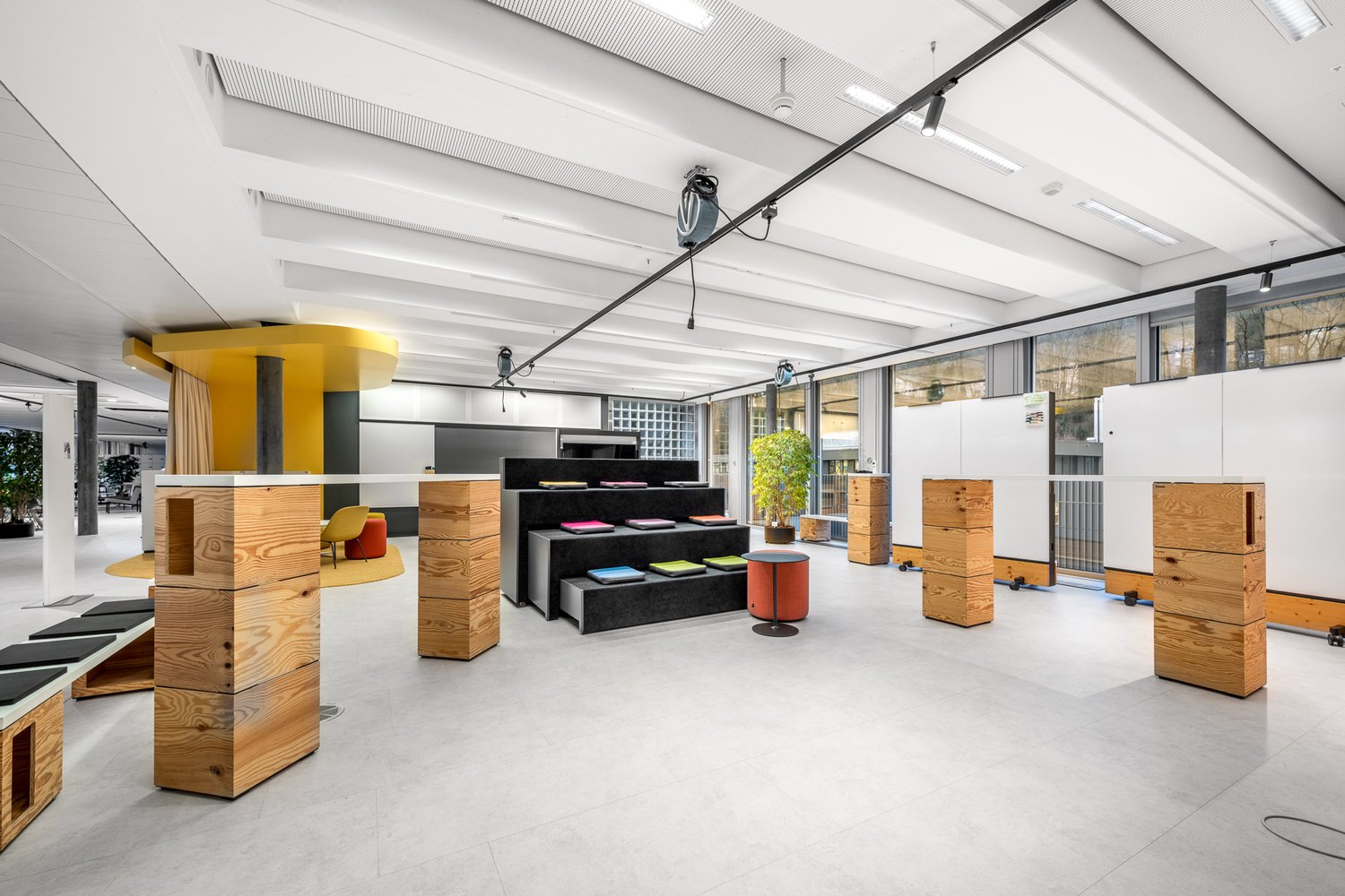 13000m² bureau