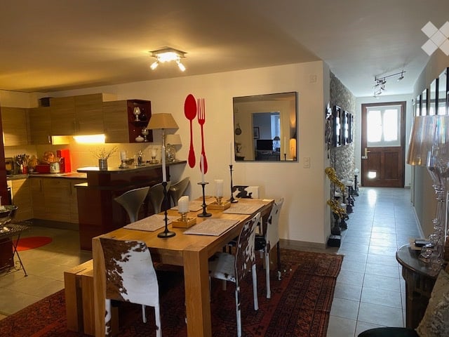 1 room single room
