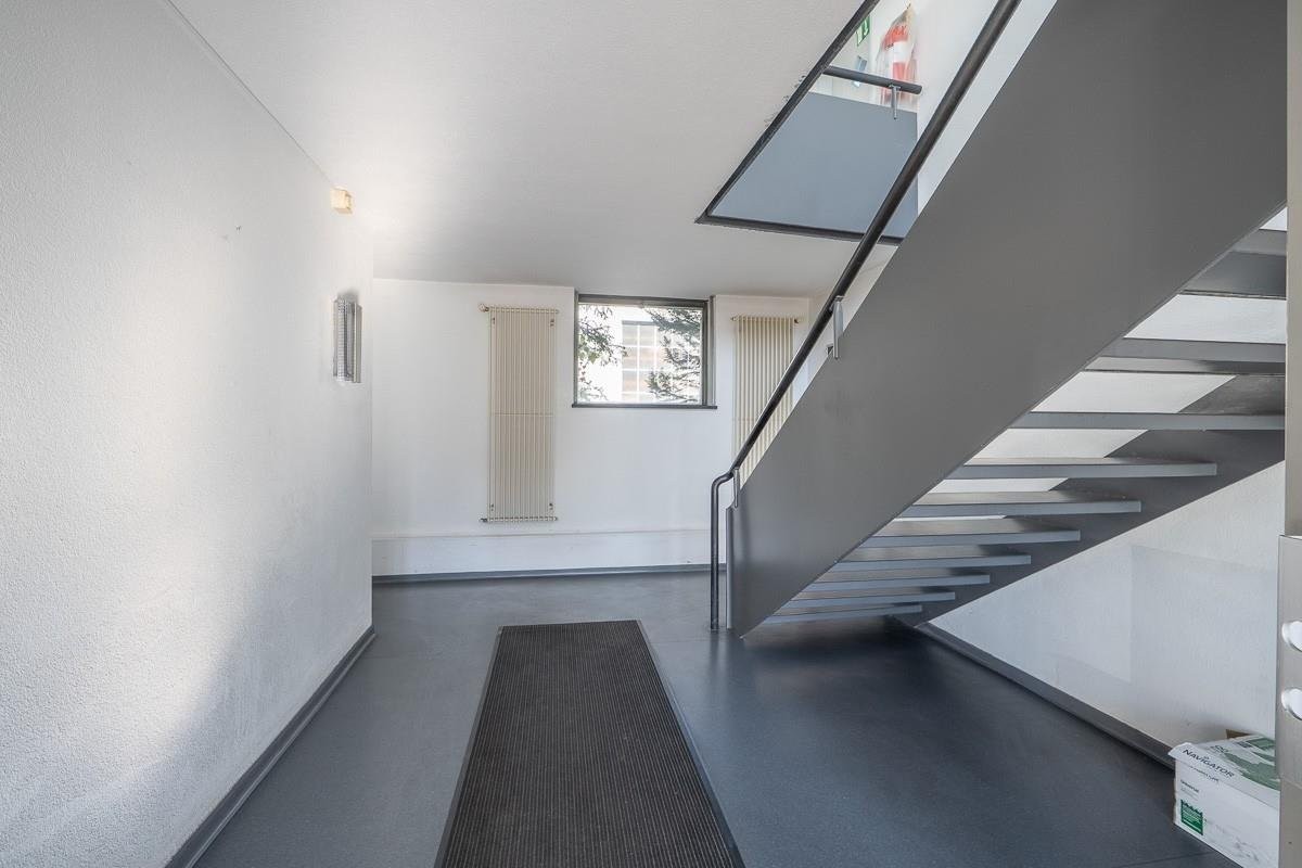 340m² commercial