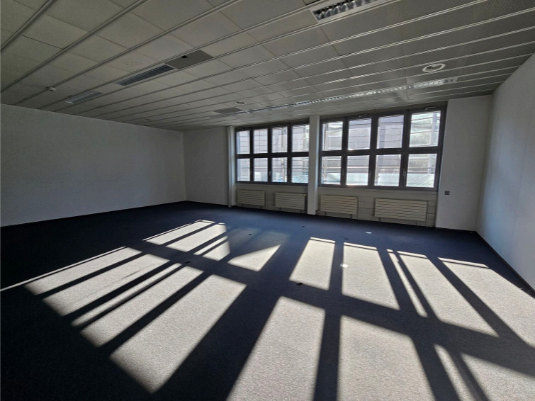 96m² ufficio
