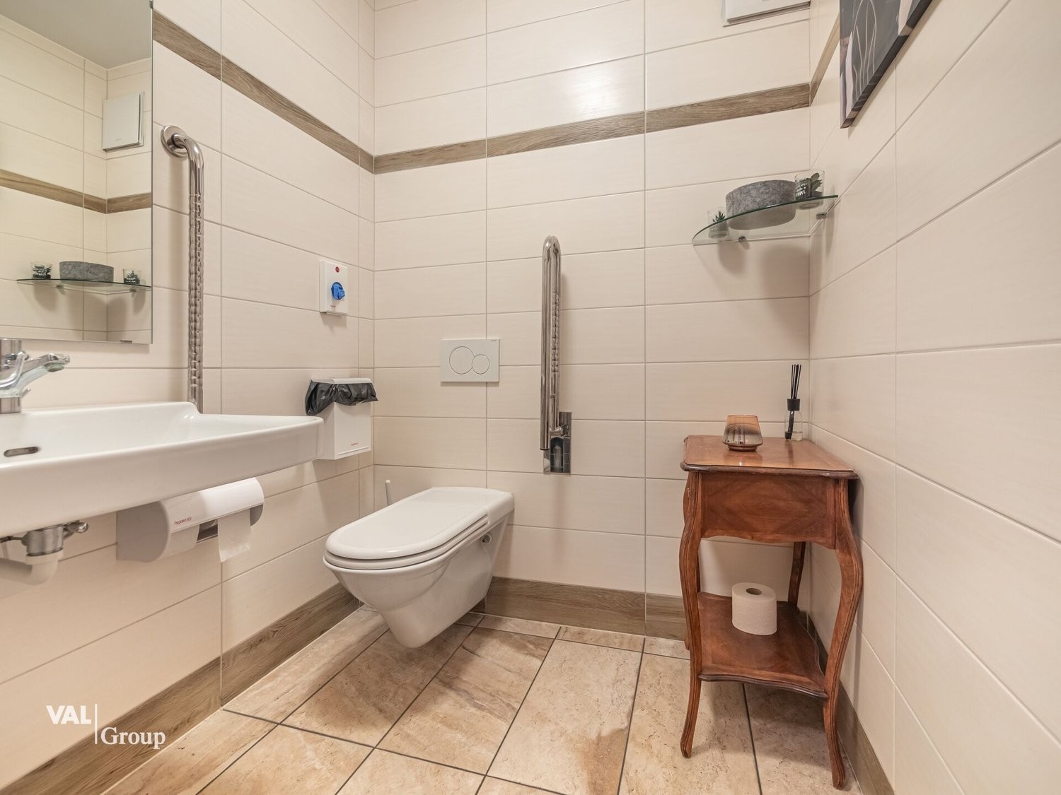 98m² Laden