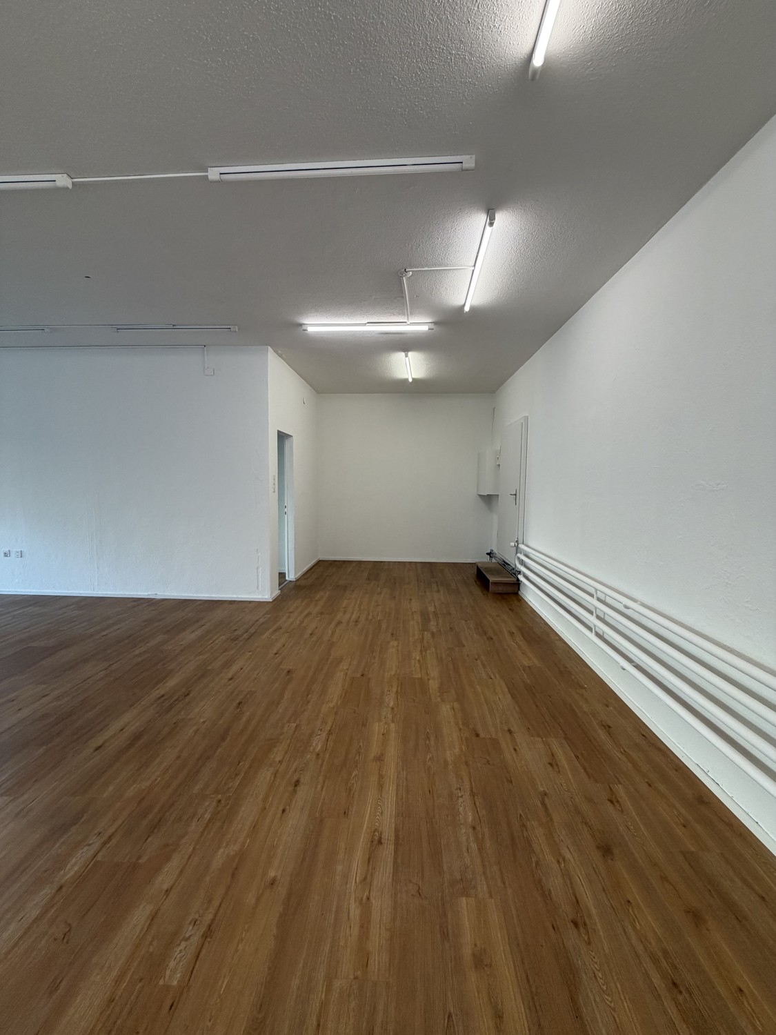 negozio di 97m²