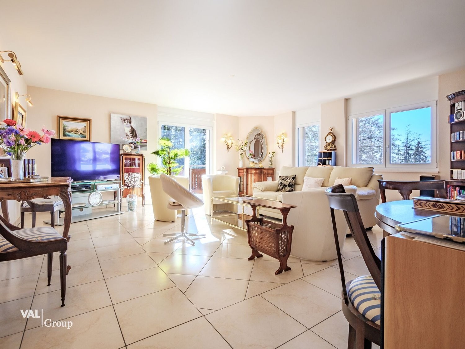 11 rooms multi family house