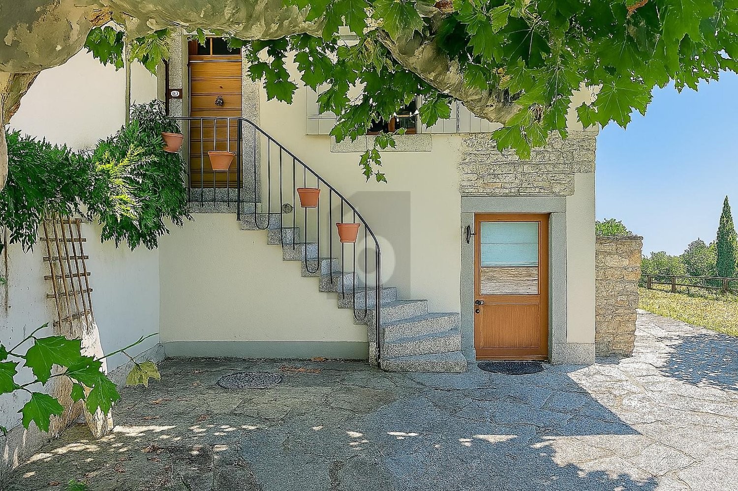 6-Zimmer-Duplexhaus