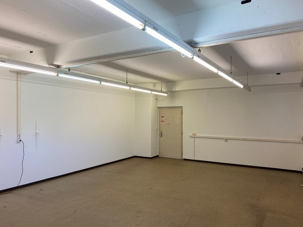 59m² commercial