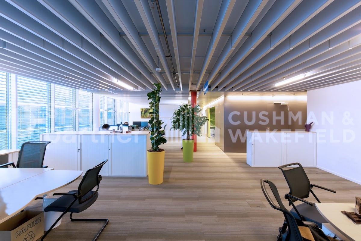 1800m² ufficio